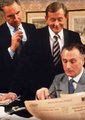 是, 首相