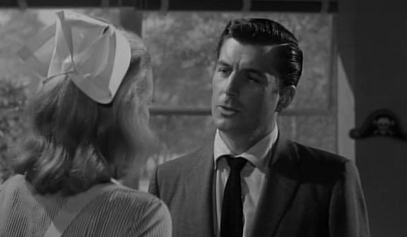 <em>裸吻</em>(the+naked+kiss)